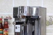 如何解决咖啡机压力降低的问题（咖啡机压力降低的原因及解决方法）