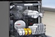 洗碗机为何能出热水（热水洗碗的原理及机器优势）
