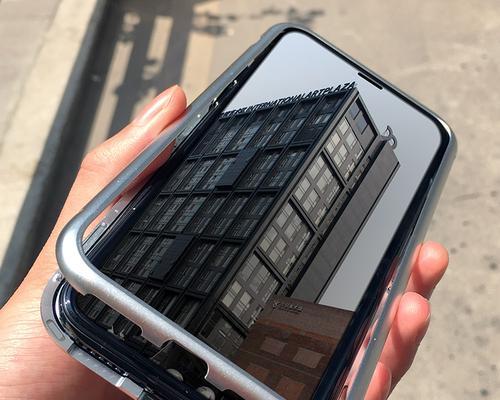 解决iPhoneX严重发热问题的有效方法（怎样避免iPhoneX过热对性能和电池寿命的影响）