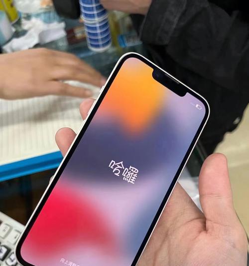 解决iPhone13拍照发黄问题的实用方法