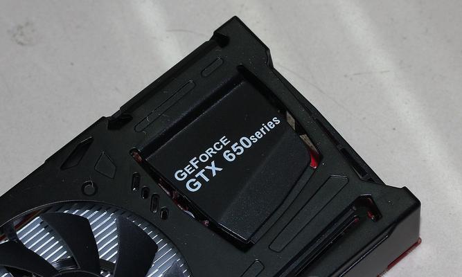 小影霸GTX950盘古版的性能和用户体验（探究小影霸GTX950盘古版在游戏领域的表现及用户反馈）