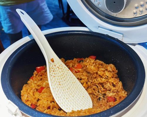 电饭煲干锅的兴起（干锅的美食焕发出新生命）