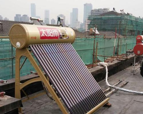 以太阳雨热水器清洗方法（轻松学会清洗以太阳雨热水器的技巧）