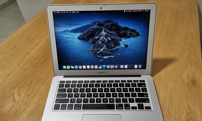 MacBookAir（体验前所未有的无限可能）